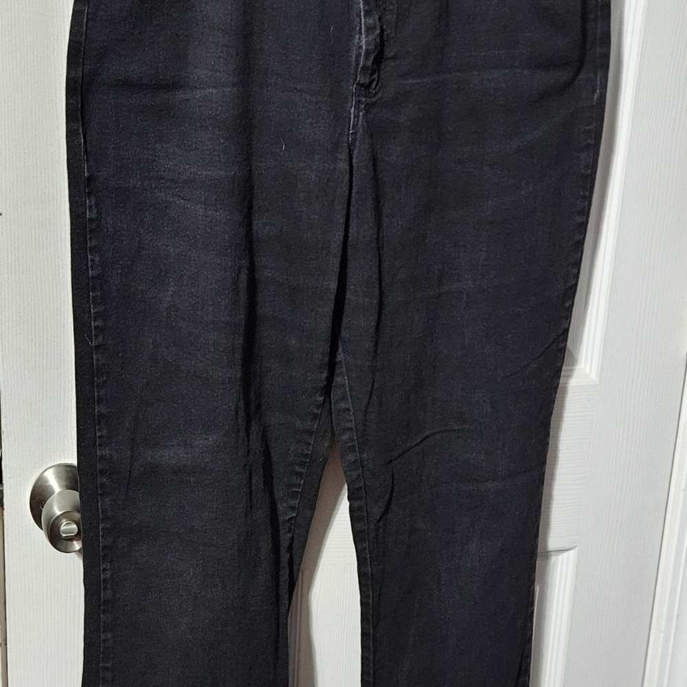 Stylish Lee Dark Black Denim Jeans
